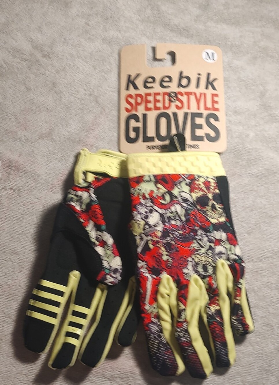 Keebo NWT Bicycle Gloves